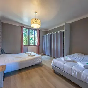 Appartement Au Bord De La Leysse A, Chambéry